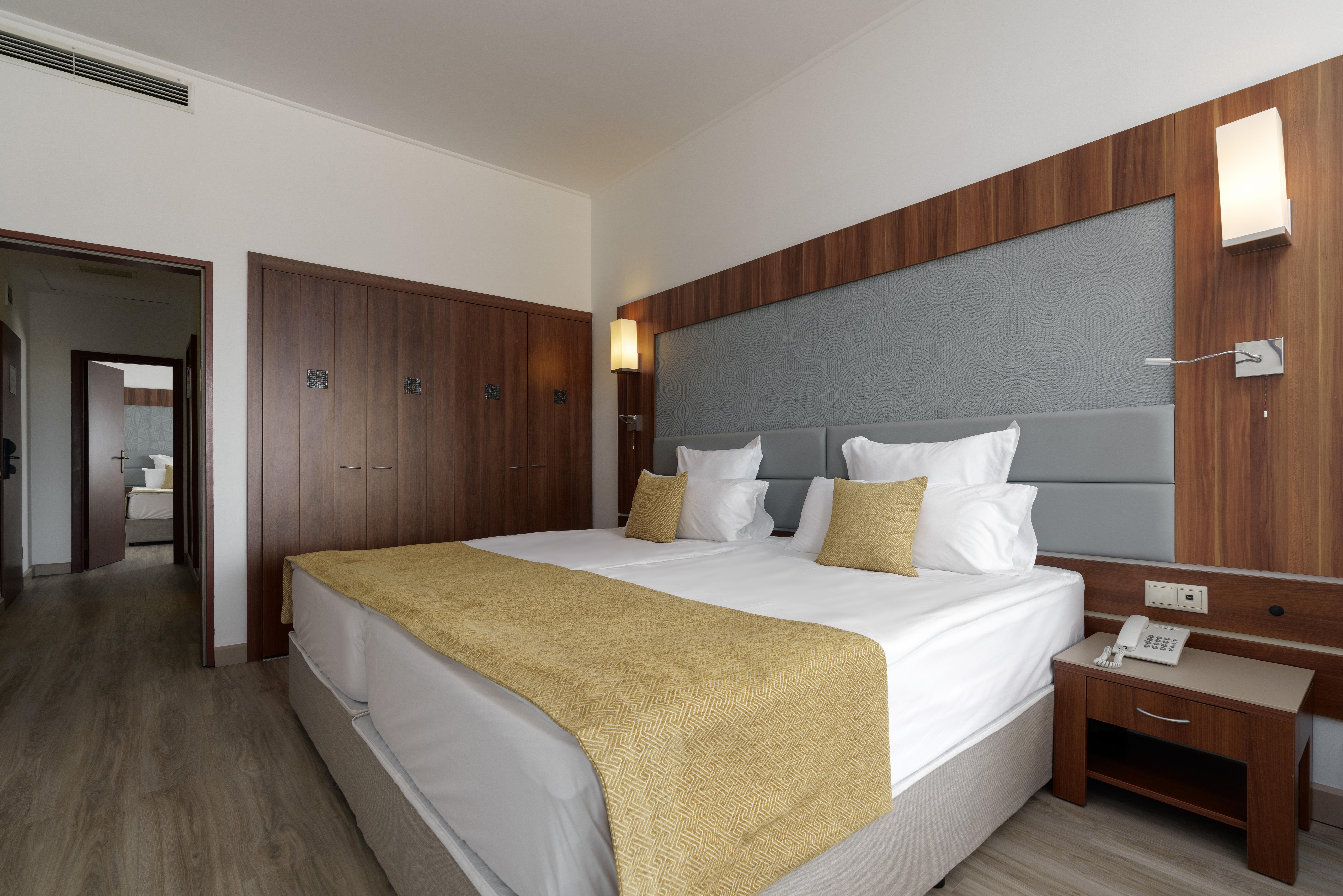 Hotel Alua Helios Bay Obzor Exterior foto