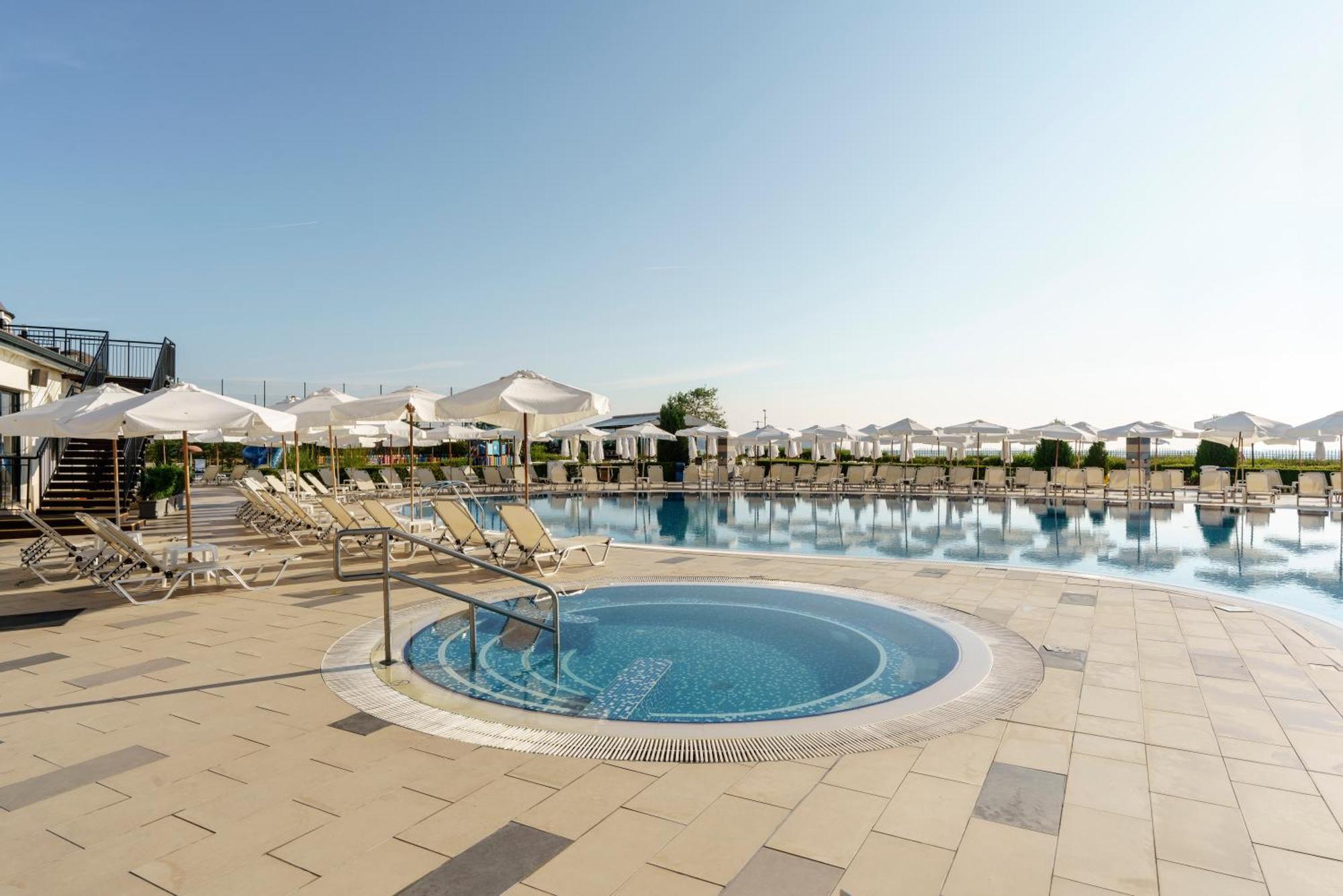 Hotel Alua Helios Bay Obzor Exterior foto