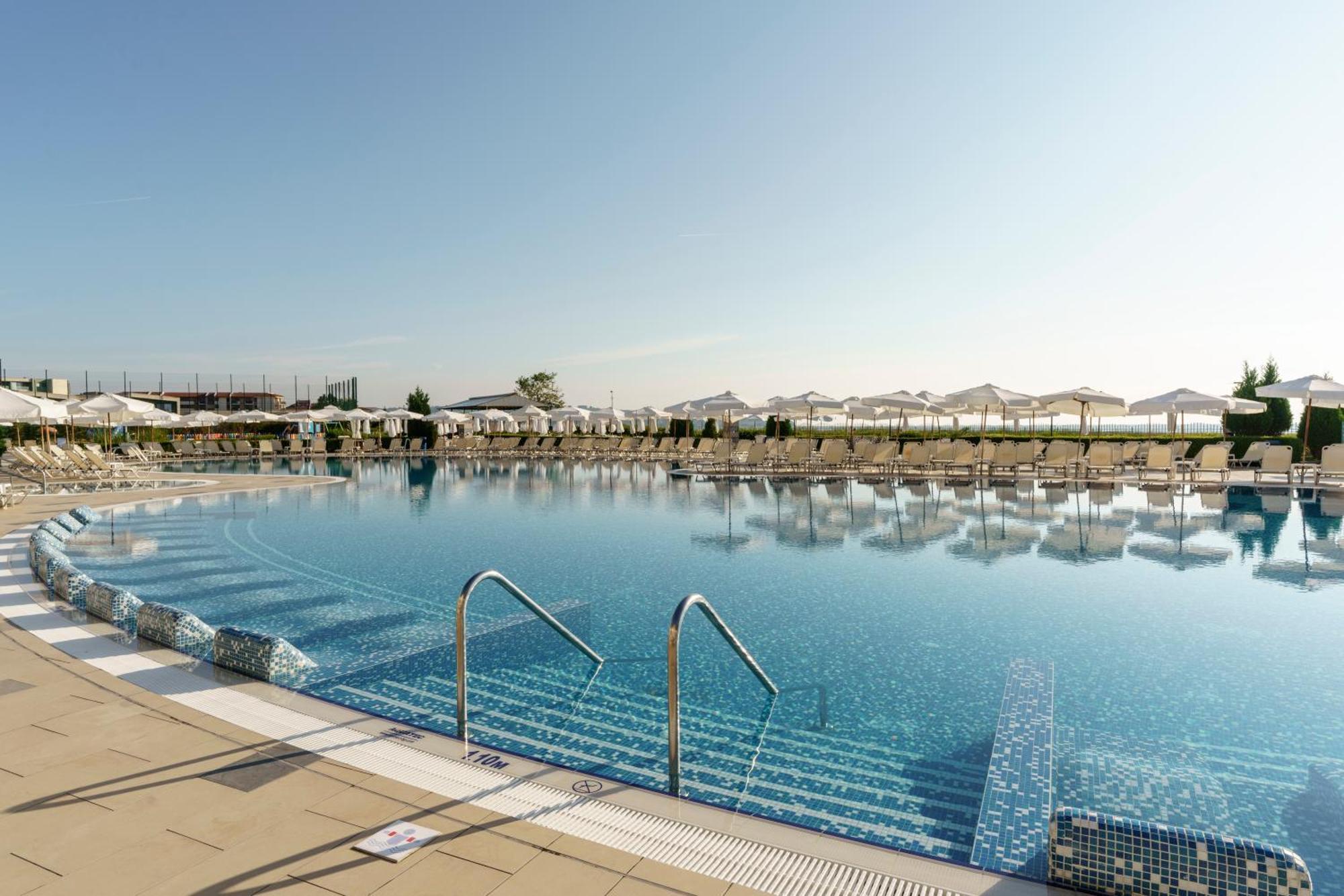 Hotel Alua Helios Bay Obzor Exterior foto