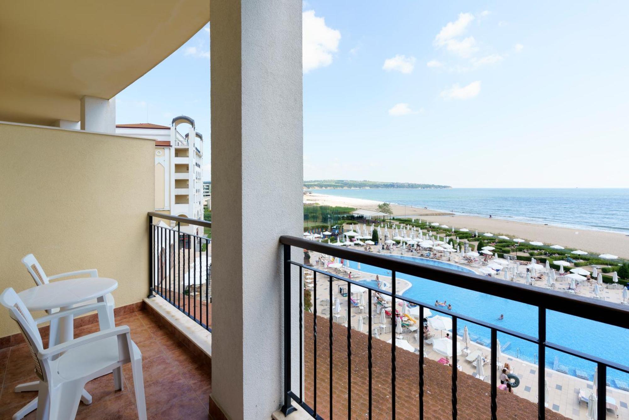 Hotel Alua Helios Bay Obzor Exterior foto