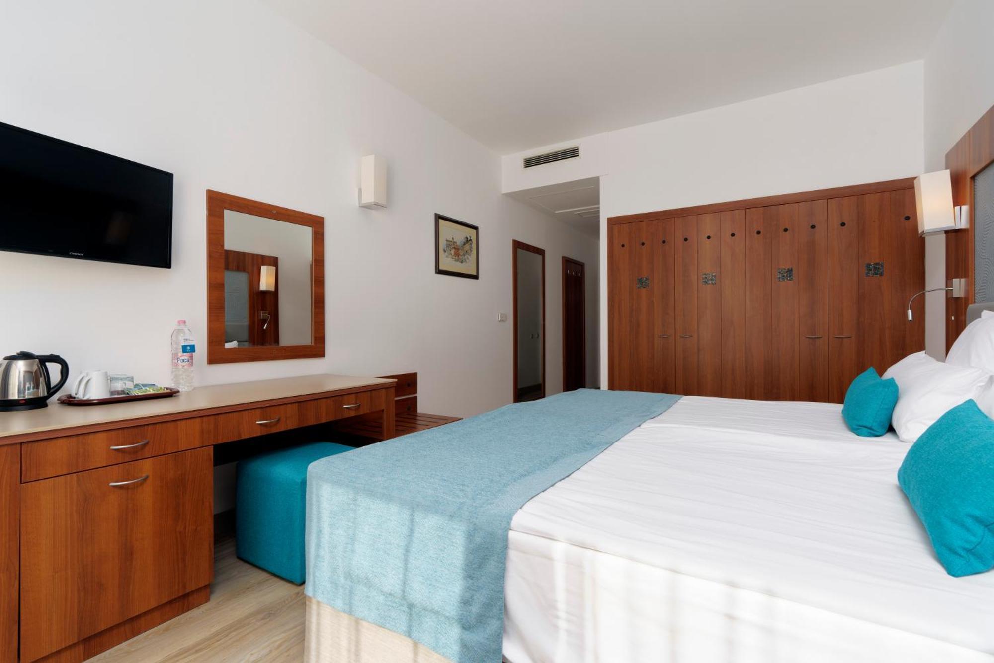 Hotel Alua Helios Bay Obzor Exterior foto